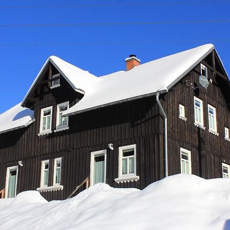 Ferienhaus Anno Dazumal, Wie Zu Oma'S Zeiten Apartment Klingenthal Exterior photo